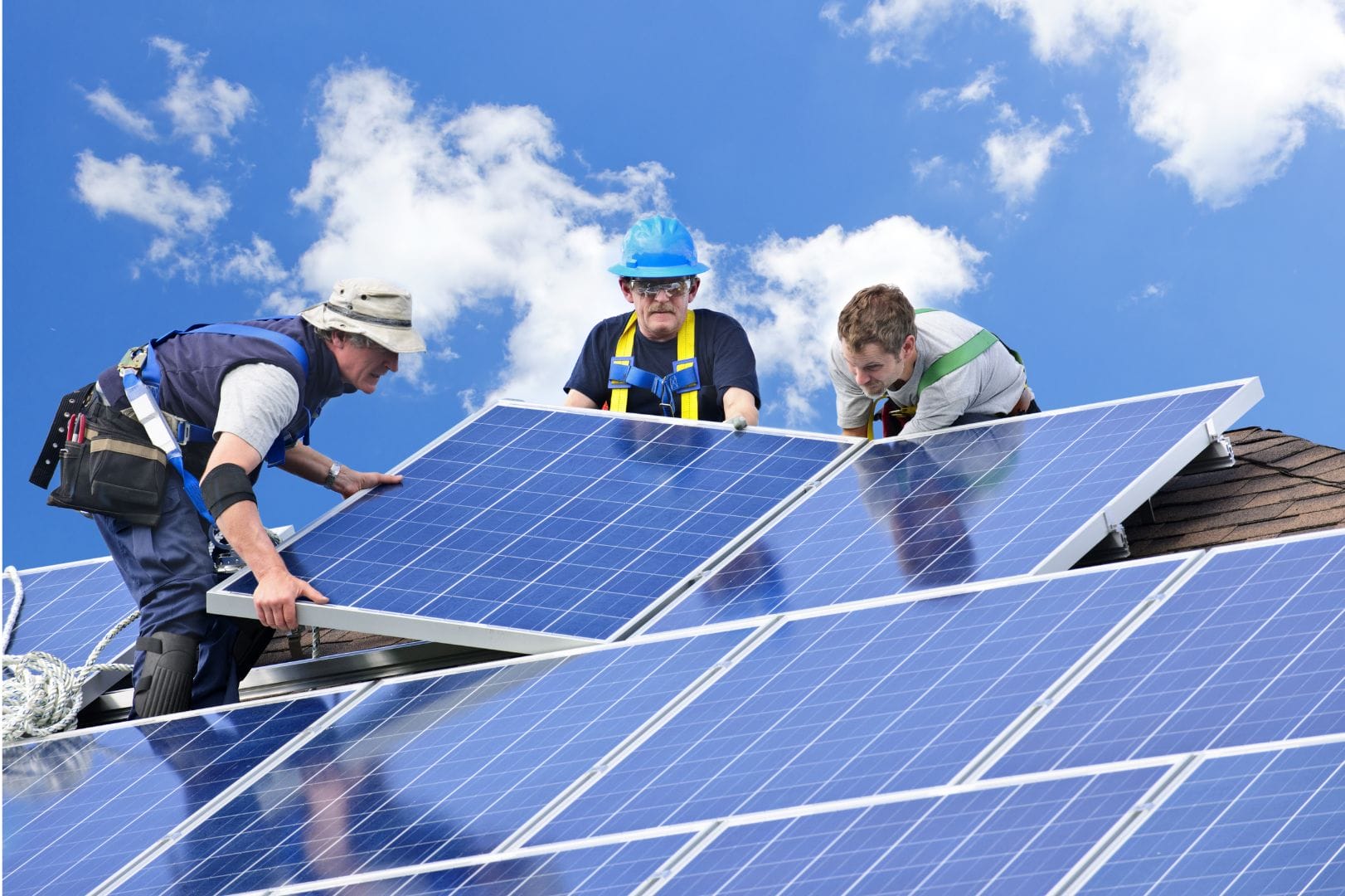 How Top Solar Installers Capture Market Share While Others Panic - post